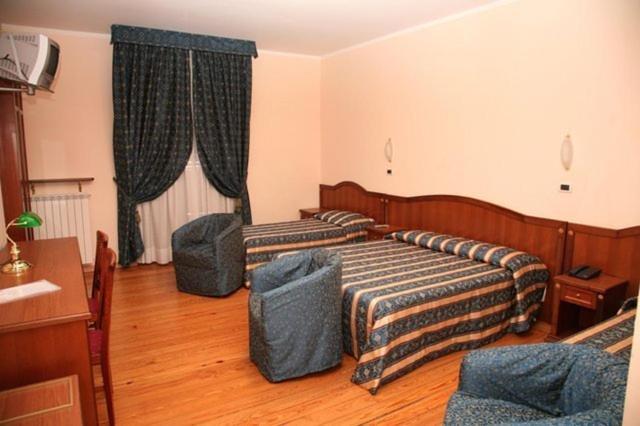 Hotel Nizza Torino Esterno foto